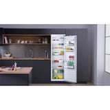 HOTPOINT INTEGRATED FRIDGE, HS 18011 UK (539.18.070)